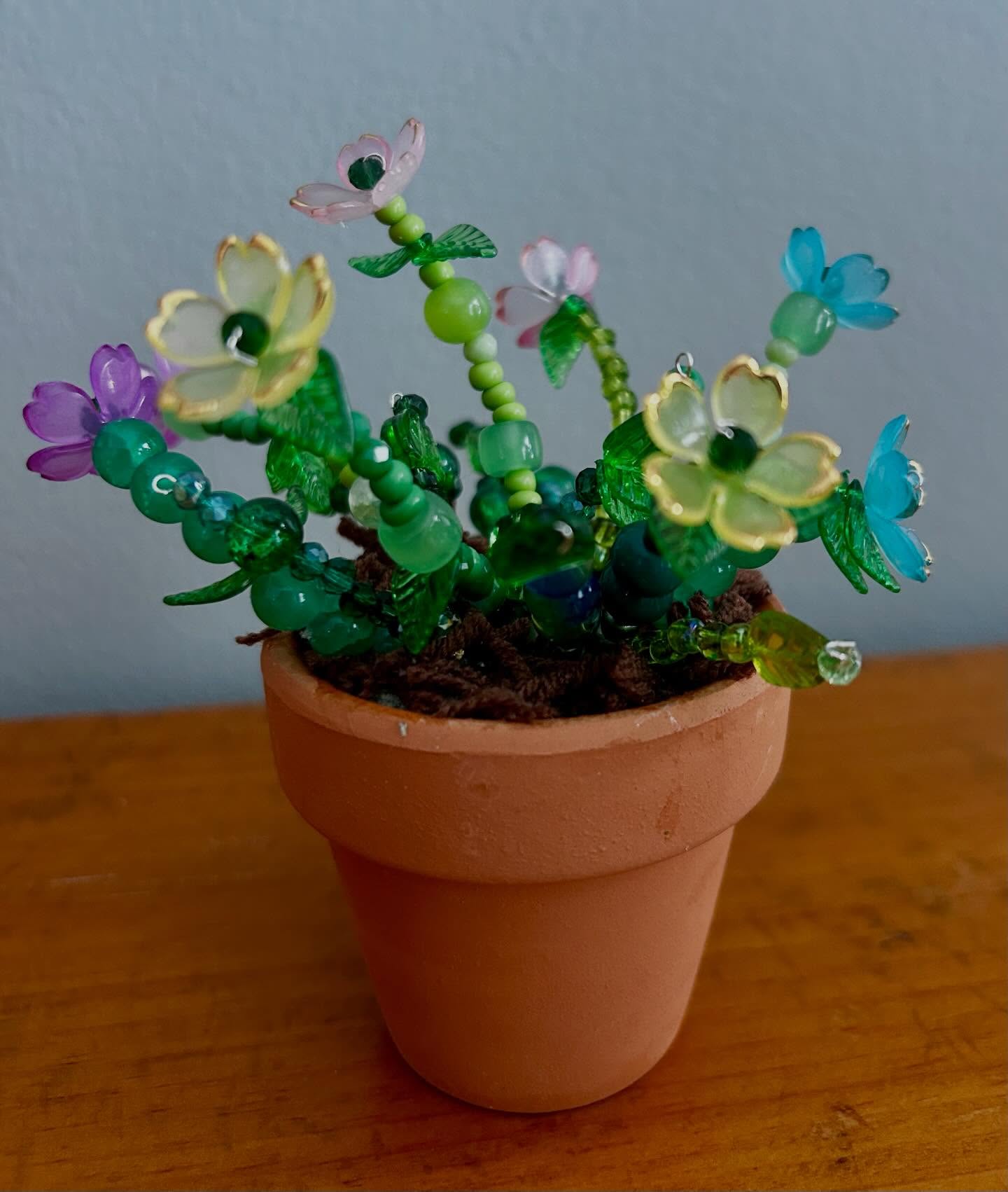 Sample #2: CRAFTING WITH CALVARY!
Space is limited - reserve your crafting space now! Wednesday 2/11/26 (6:30-9pm)🪴